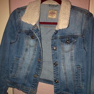 Denim jacket with Sherpa trim